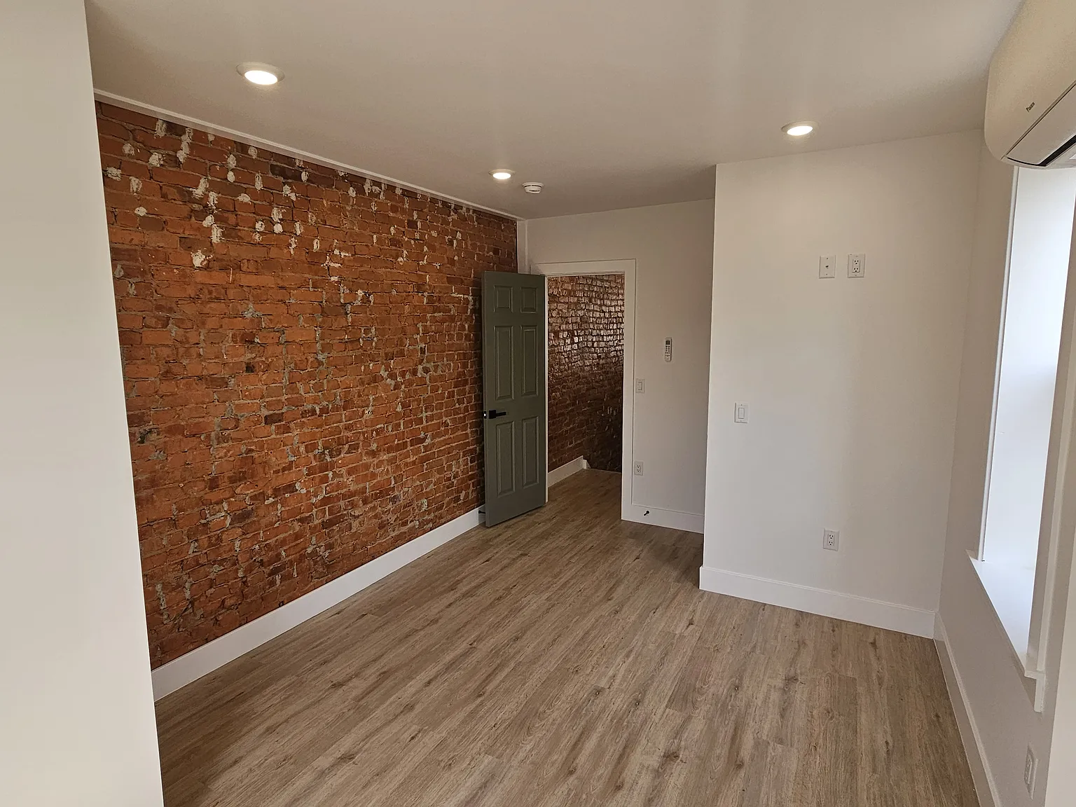 1 bed, 522 sqft, $1,350 — Photo 3