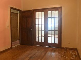 6283 60th St, Ridgewood, NY 11385