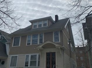 2614 Hampshire Rd, Cleveland Heights, OH 44106