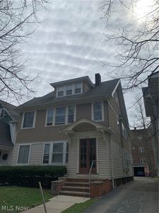 2614 Hampshire Rd, Cleveland Heights, OH, 44106