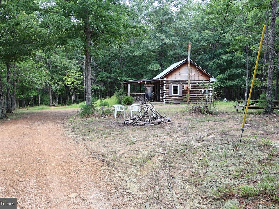 1st image of 418 R & R Ridge Rd