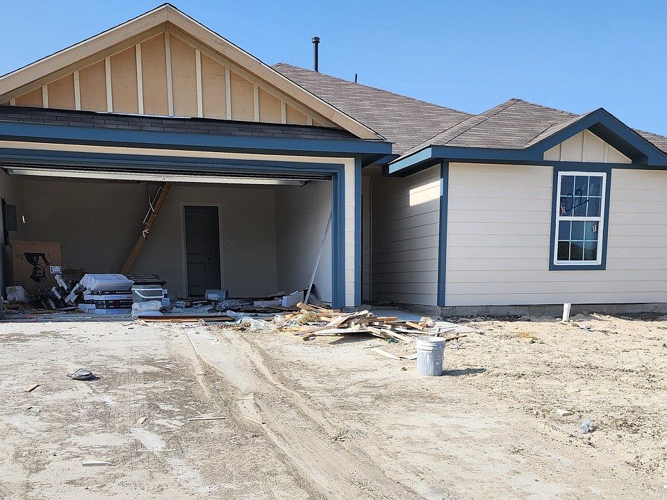 1st image of 222 Weatherboard Dr