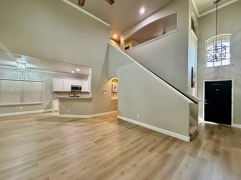 9220 Stewart St — Photo 8