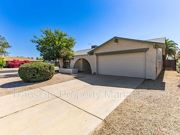 2nd image of 3304 N Apollo Dr
