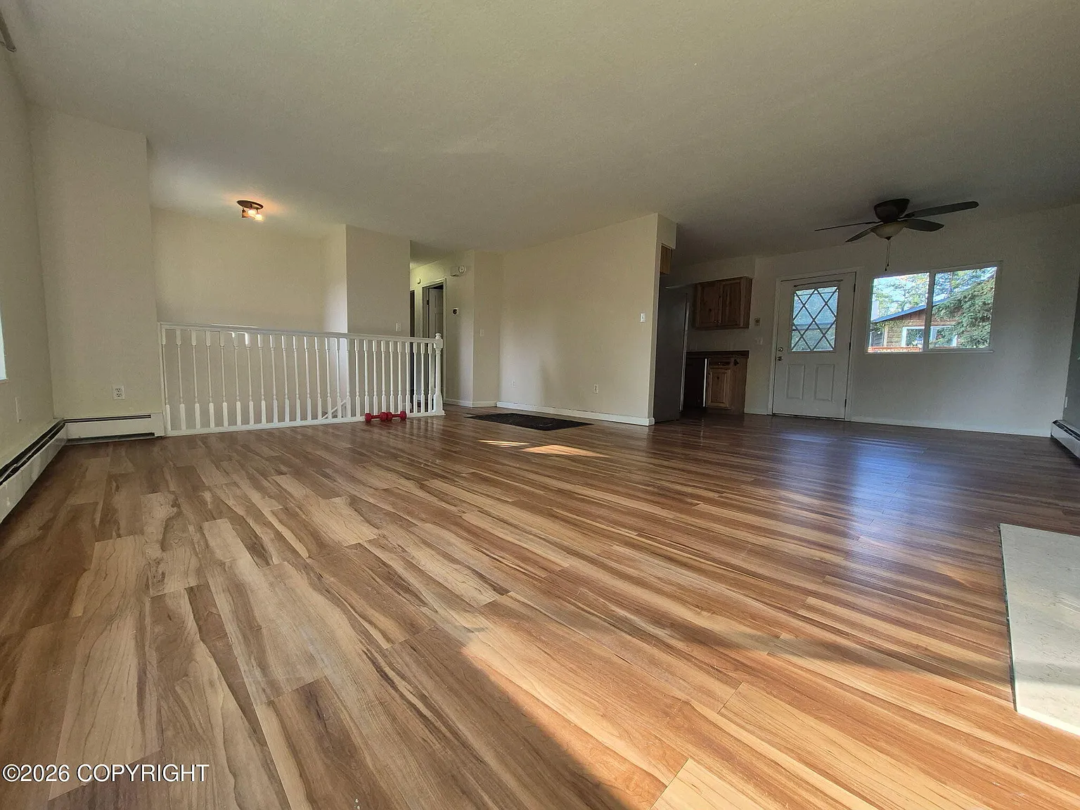 4 bed, 2.0 bath, 1888 sqft, $2,900 — Photo 3