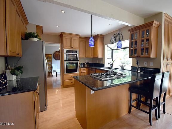 5th image of 773 Pickford Ct