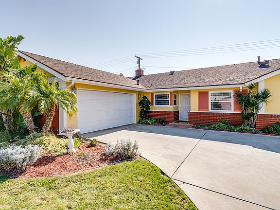 4th image of 26139 Edgemont Dr