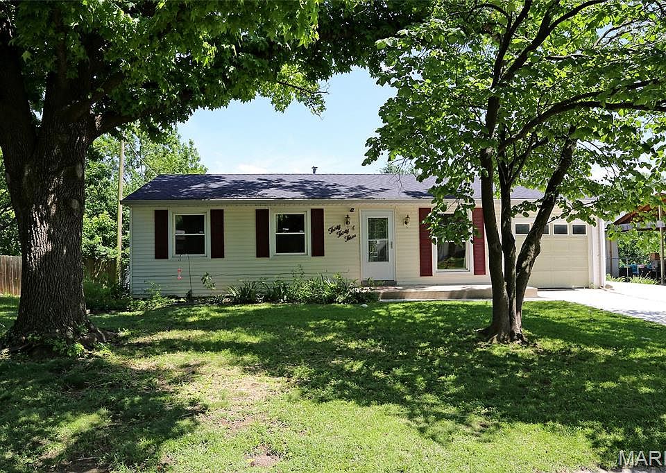 1st image of 3033 Saint Babette Ln