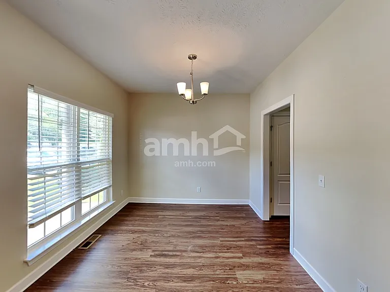 6947 Calderwood Dr — Photo 19