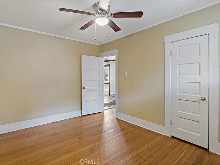 4781 Brockton Ave — Photo 13