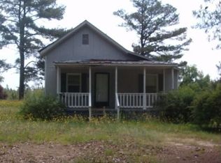 723 Cheves Rd, Zebulon, NC 27597