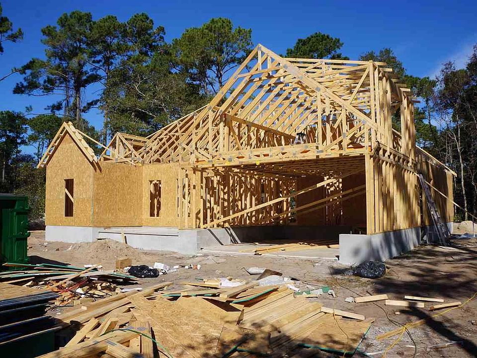 1st image of 130 Sweetgum Dr