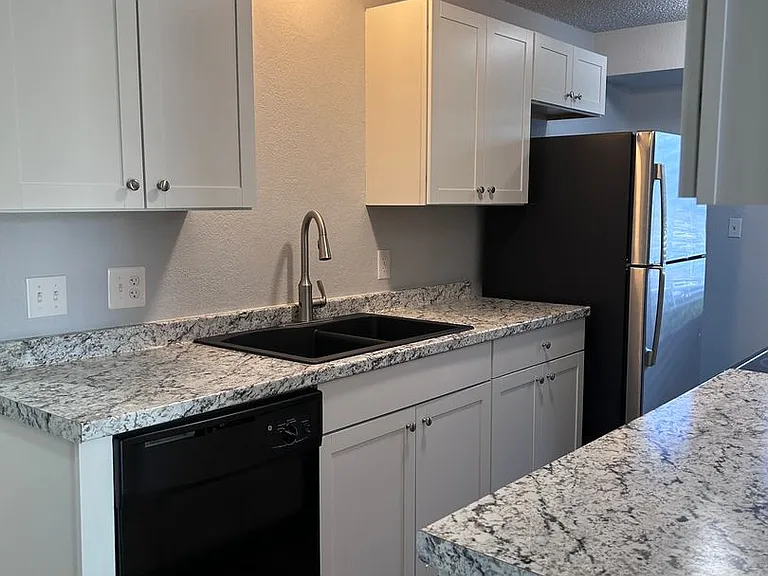 3007 E Central Ave — Photo 1
