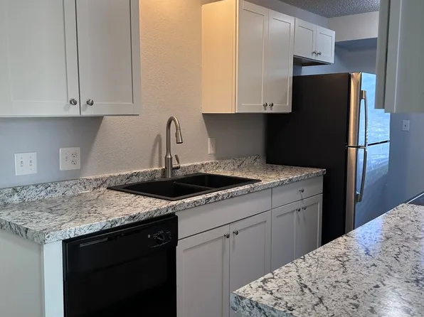 3007 E Central Ave, 3007 E Central Ave APT 2, Spokane, WA 99208