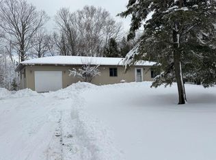 1740 Mountain Rd, Washington Island, WI 54246