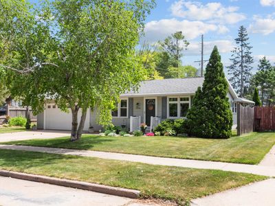 2416 N Elinor St, Appleton, WI, 54914
