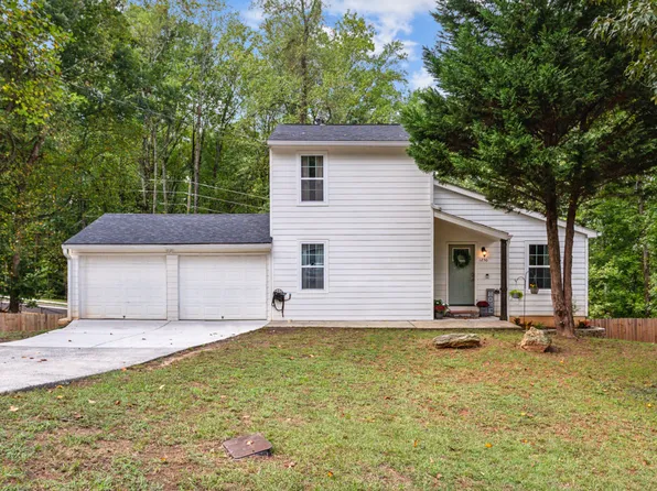 1250 Woodleigh Rd SW, Marietta, GA 30008