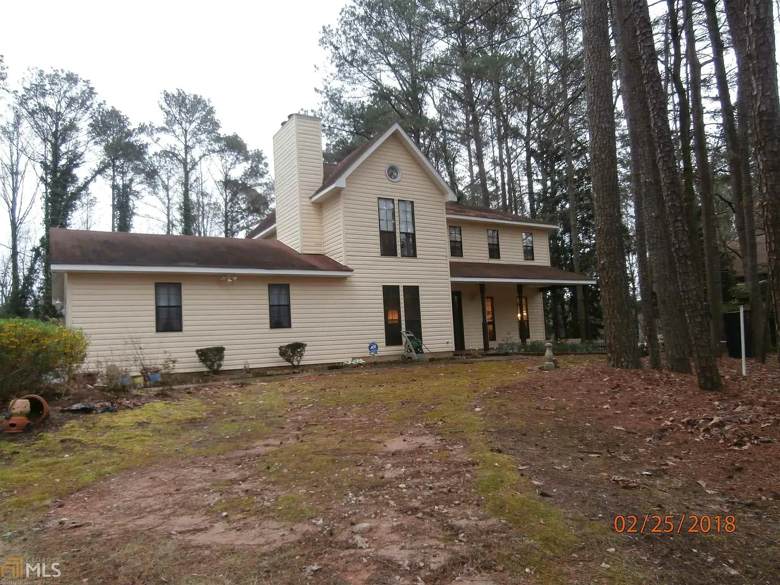 1884 Lake Ridge Ct photo 1