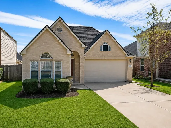 9238 Clearwood Landing Blvd, Houston, TX 77075