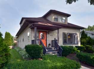 415 N Pine Ave, Arlington Heights, IL