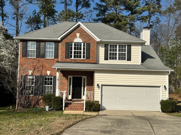 305 Bradwyck Dr, Cary, NC 27513