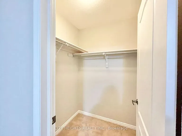 147 Baffin Cres #MAIN — Photo 15