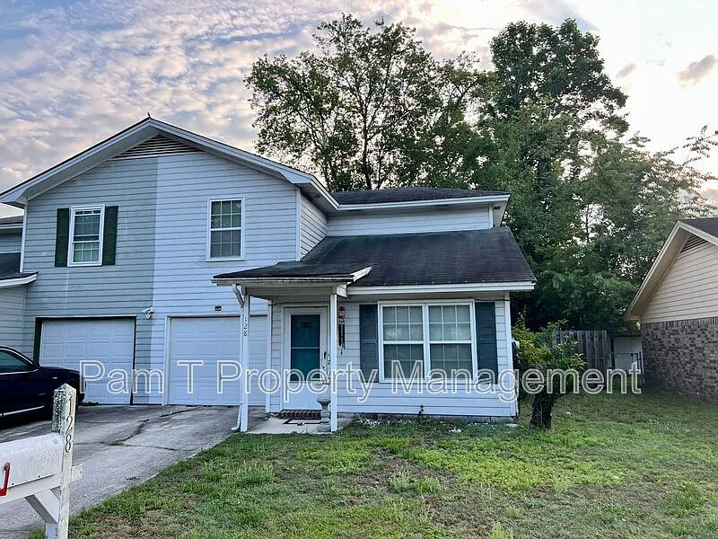 128 Fox Chase Rd