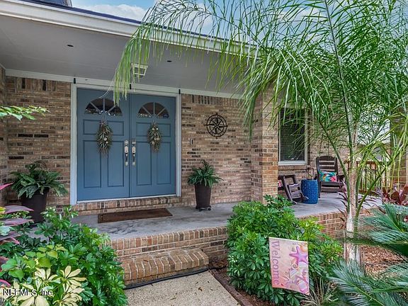 4th image of 10916R Dover Cove Ln