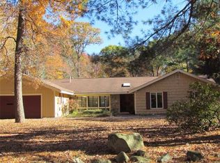 10 Violet Cir, Sharon, MA 02067