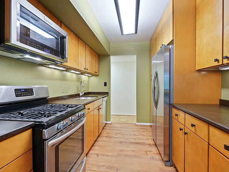 9039 Sligo Creek Pkwy #512 — Photo 10