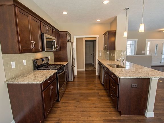 2nd image of 58636 Baugo Cove Dr