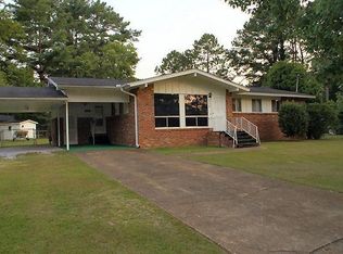 216 Cordell St, Gadsden, AL 35901