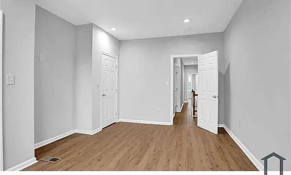 2234 W Fayette St — Photo 6
