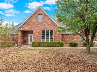 5 NW Pleasant View Rdg, Lawton, OK 73505