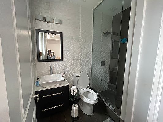 2nd image of 226 Marcus Garvey Blvd Floor 3