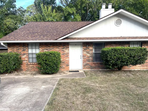 3008 Manor Ln APT B, Huntsville, TX 77340