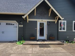 755 S 2nd St, Cottage Grove, OR 97424