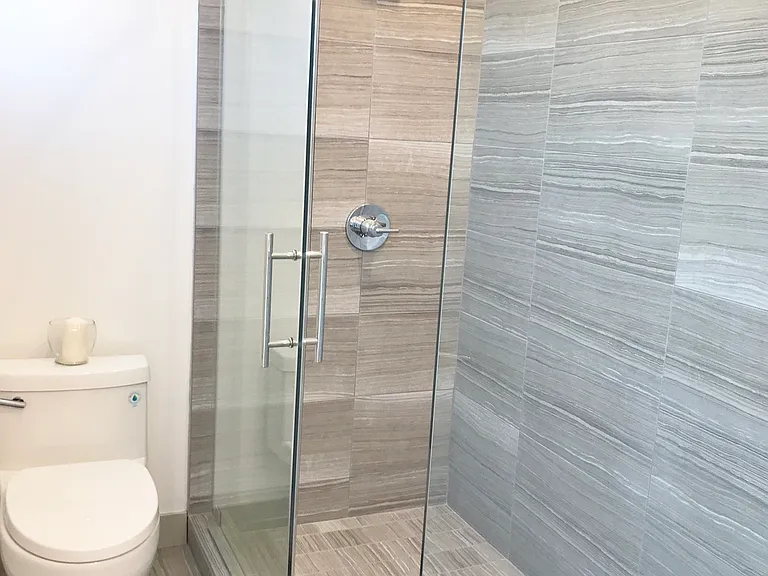 Lido Apartments - 4025 Grandview — Photo 41