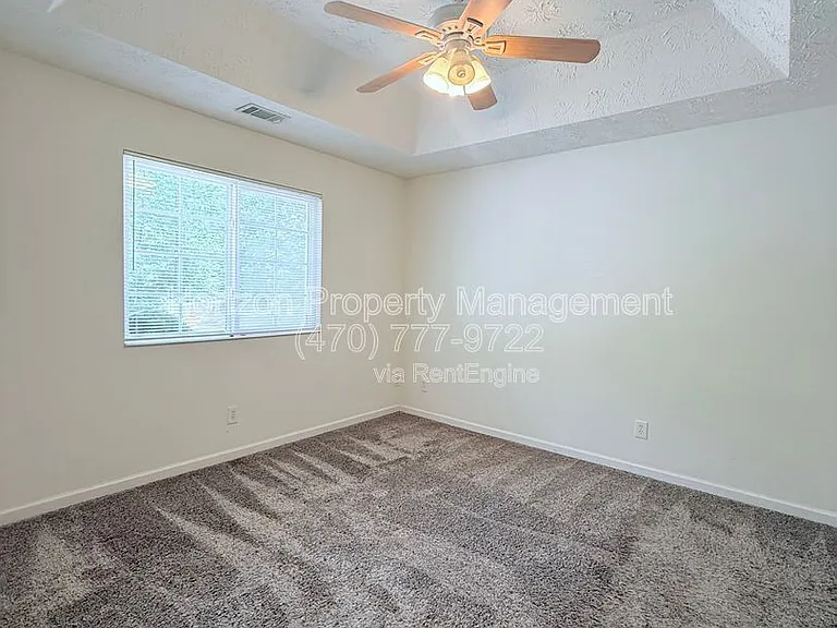 4019 Hidden Hollow Dr — Photo 14