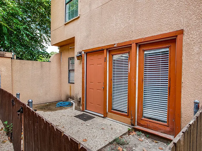 5114 Bryan St — Photo 22