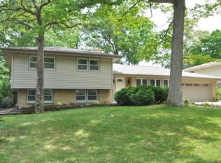 4520 N 110th St, Wauwatosa, WI 53225