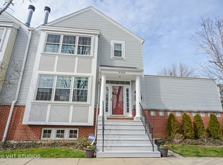 4166 W Berteau Ave, Chicago, IL 60641