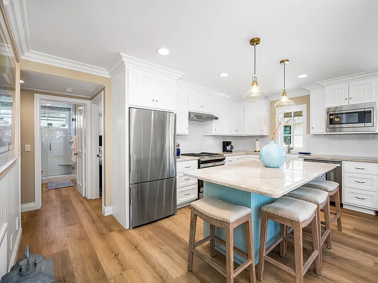 215 Poinsettia Ave #1/2 — Photo 15