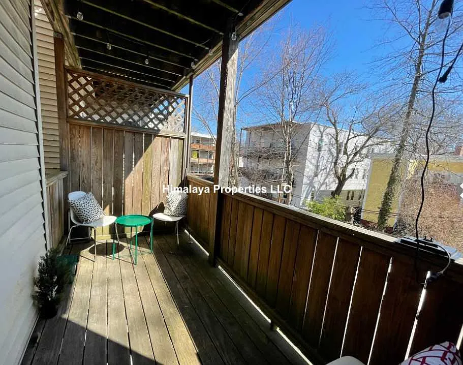 3 bed, $4,500 — Photo 3