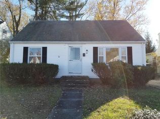 423 Beverage Hill Ave, Pawtucket, RI 02861