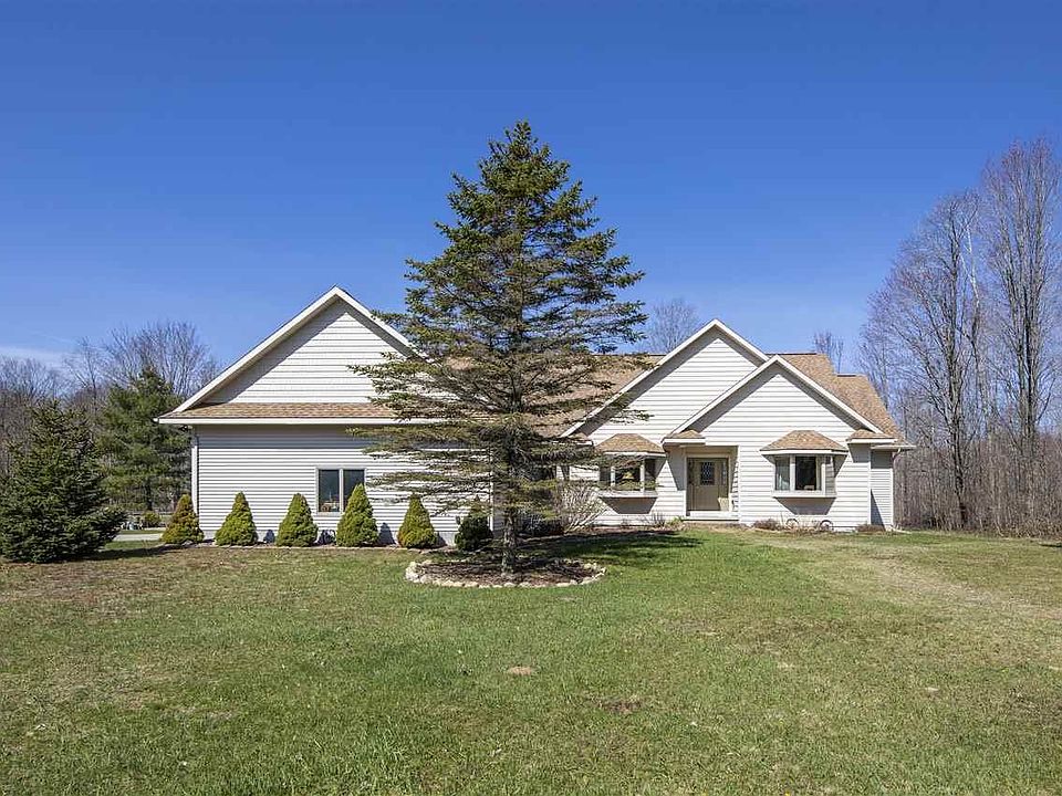 1st image of 3063 Bear Ln NE