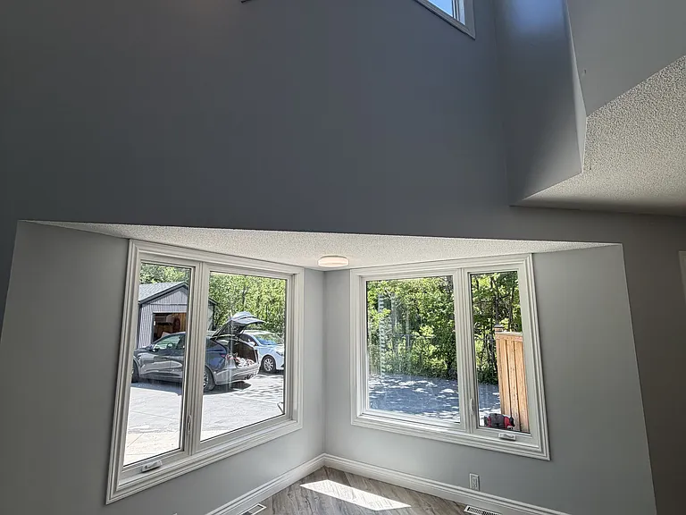 28B Fleming Ave — Photo 10