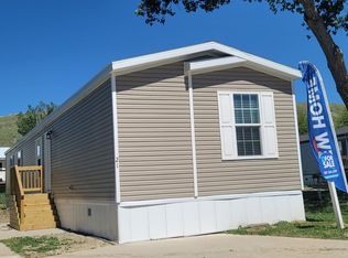 21 Yucca Cir, Casper, WY 82604