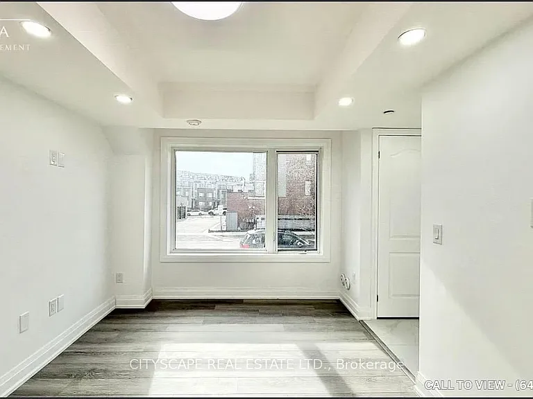 173 William Duncan Rd W #6 — Photo 4