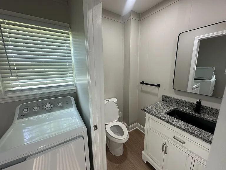 1623 Athens Ave SW — Photo 35